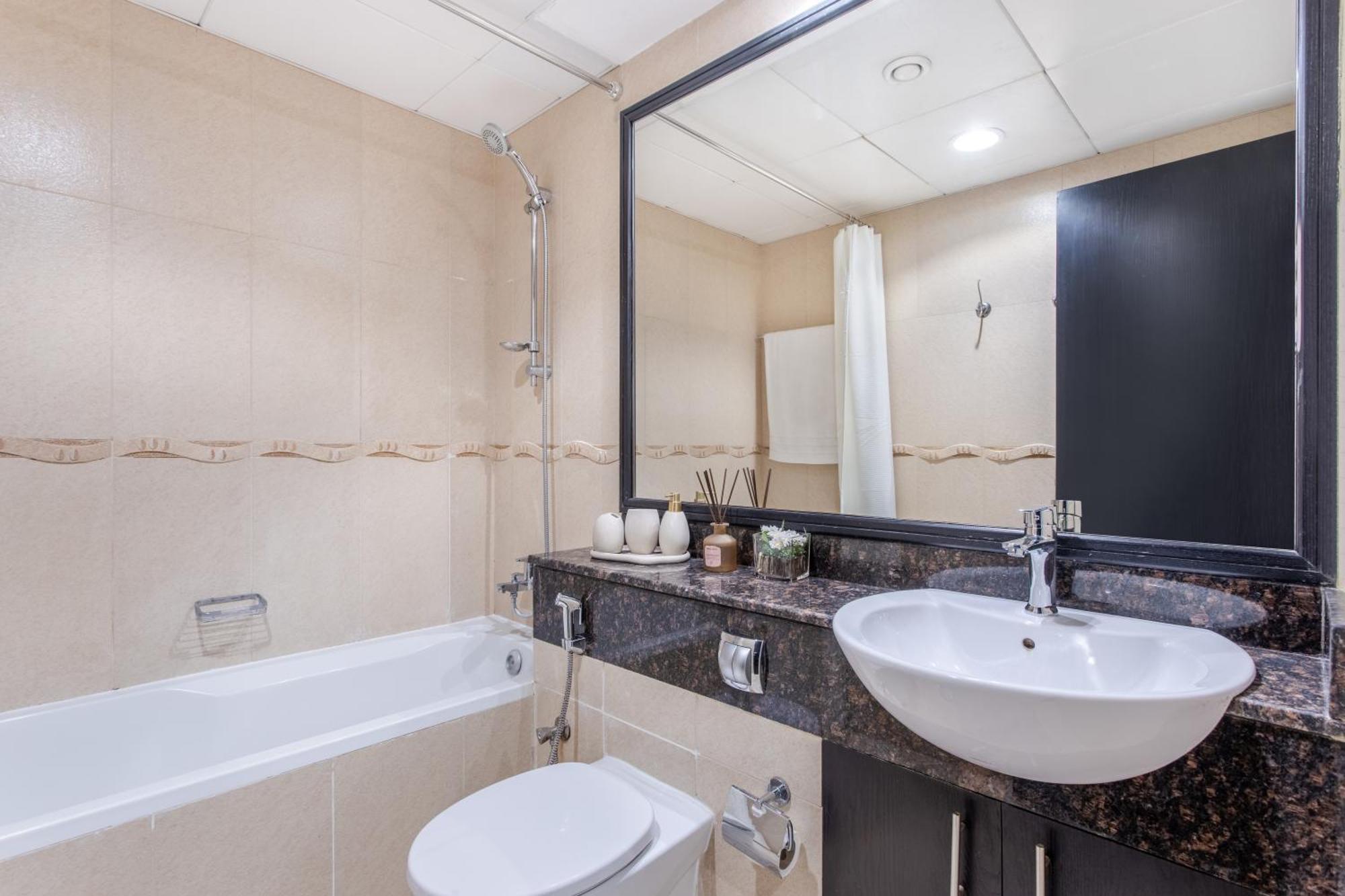 3 Bedroom Luxurious View Dubai
